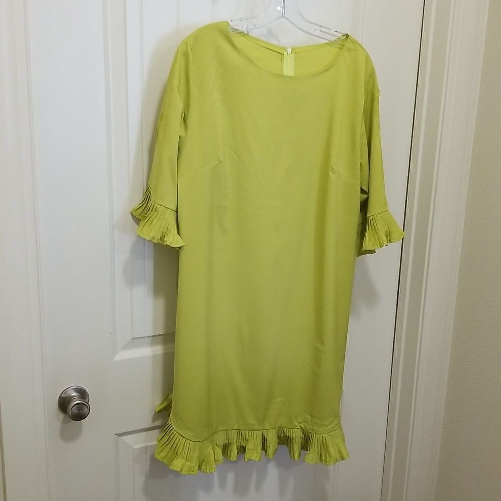 Plus Size Solid Half Sleeve Pleated Irregular Min… - image 4